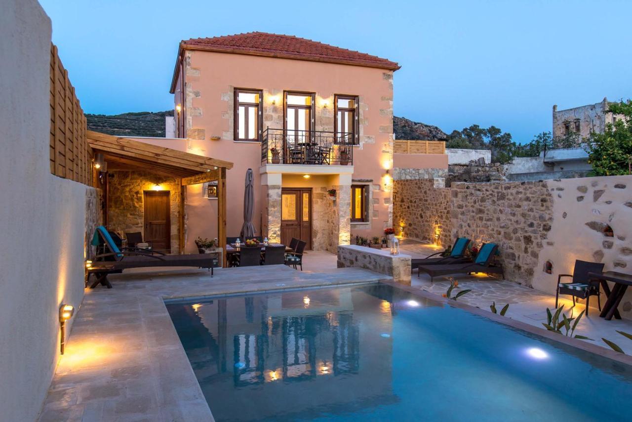 Villa Theta Dhrapaniás 外观 照片